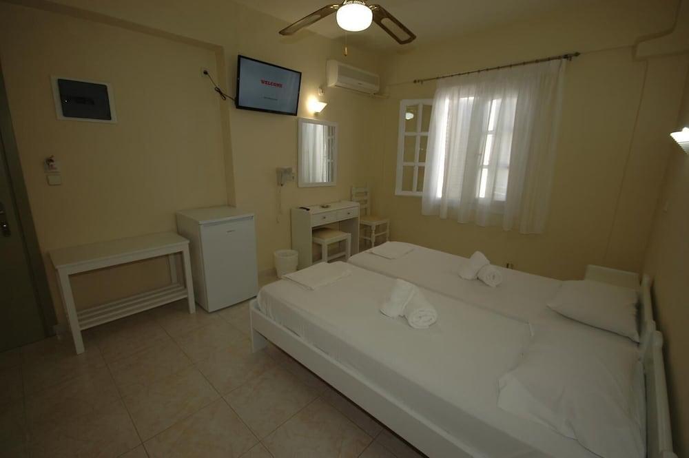 Naxos City Ocean View酒店 外观 照片